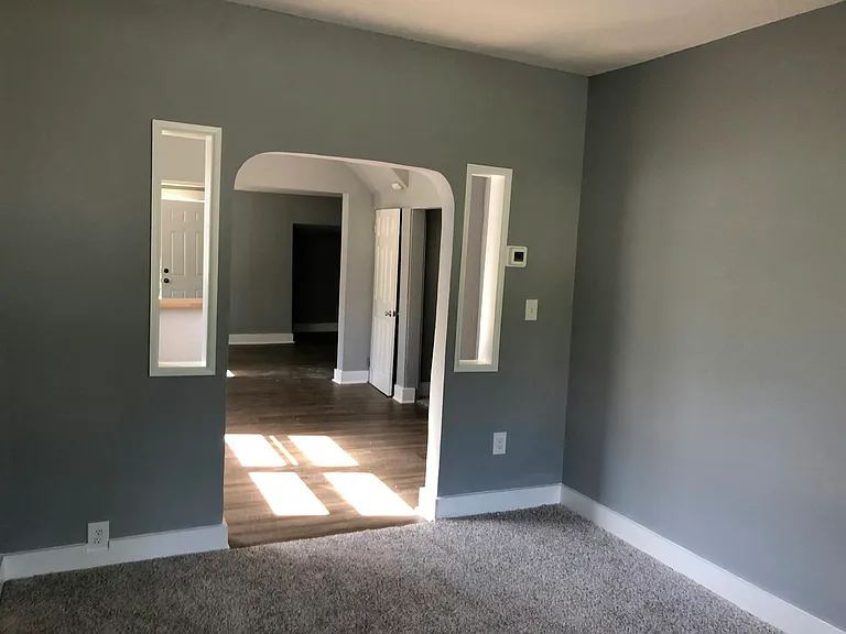 9918 Sandusky Ave — Photo 24