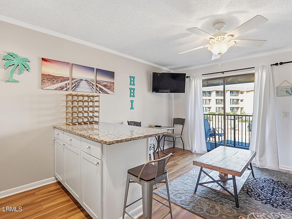 2nd image of 40 Folly Field Rd #114B