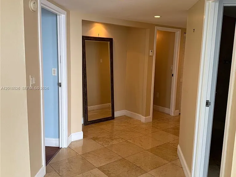 2333 Brickell Ave #602 — Photo 40