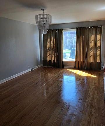 4th image of 8345 S Hoyne Ave