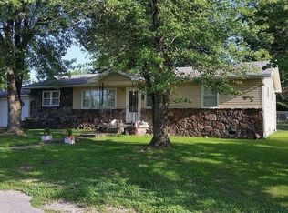 108 W Center St, Goodman, MO 64843