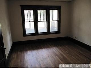 3rd image of 789 Magnolia Ave E