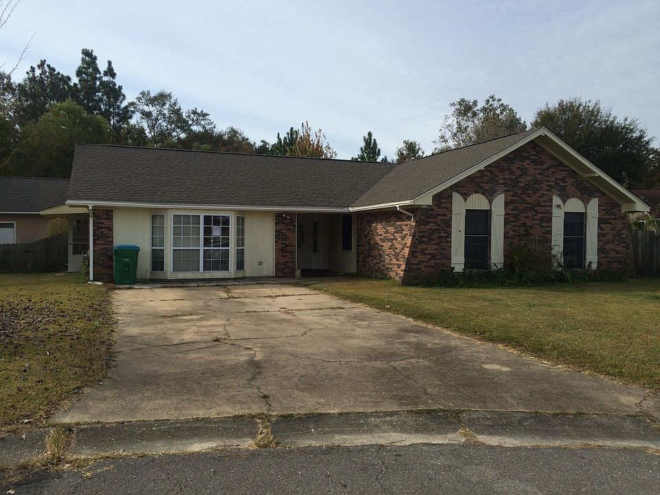 1st image of 12077 Loveless Dr