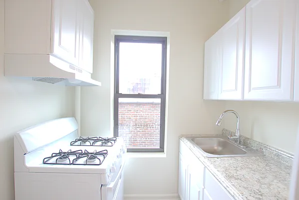 Rented by Corcoran | media 22