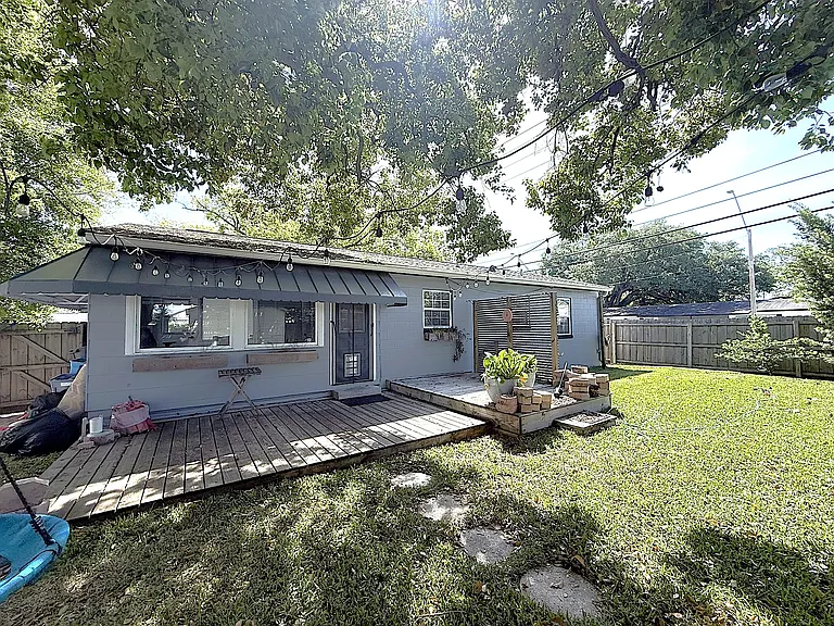 3000 Knollwood Cir — Photo 22