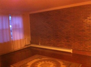 2622 E 11th St, Brooklyn, NY 11235