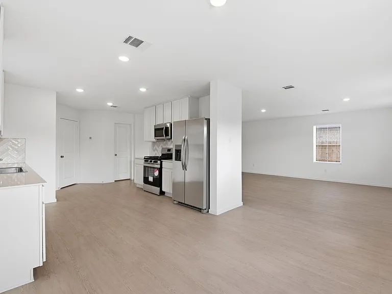 6323 Geyser Starish Dr — Photo 19