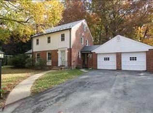 8607 Howell Rd, Bethesda, MD 20817