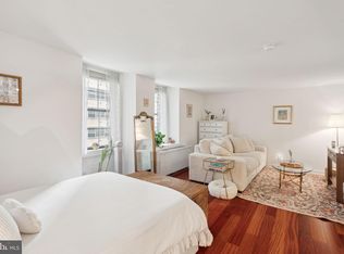 219 S 18th St #29-704, Philadelphia, PA 19103