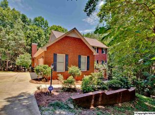 1691 Shady Cove Cir SE, Huntsville, AL 35802