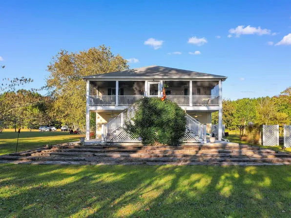 280 Mary George Ln., Georgetown, SC 29440