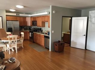 255 W 7th St APT 22, San Pedro, CA 90731
