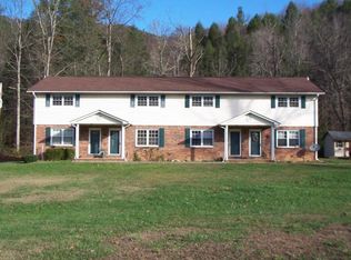 325 Swimming Pool Rd #4, Hampton, TN 37658