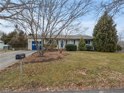 46 Ridgeway Dr, Warren, RI, 02885