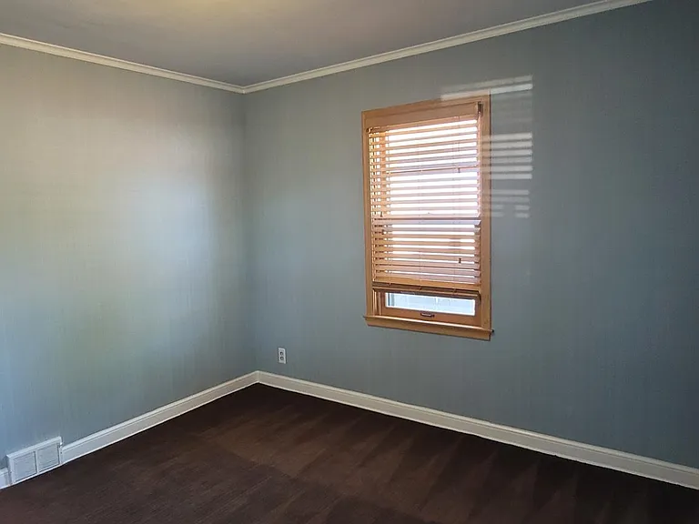 Bedroom #1