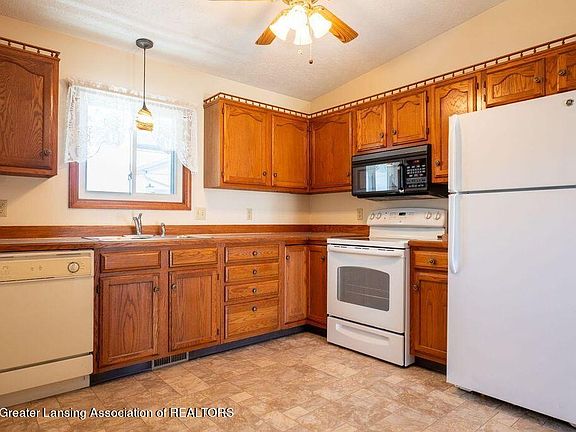 4th image of 4540 Glenberry Dr
