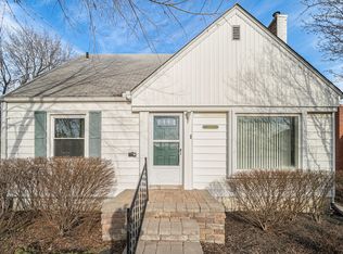 24256 Grove Ave, Eastpointe, MI 48021