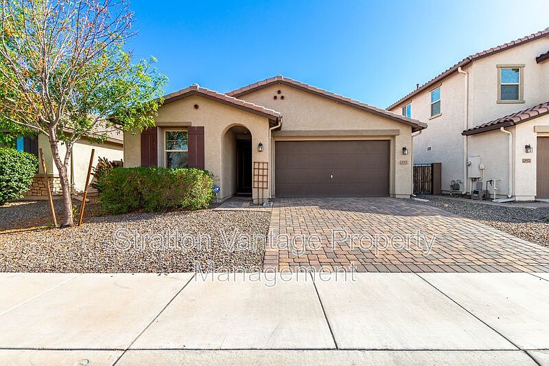 1st image of 8515 W Peppertree Ln