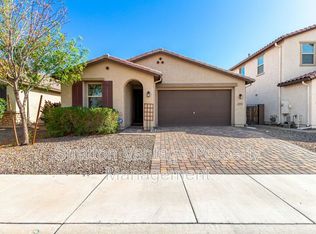 8515 W Peppertree Ln, Glendale, AZ 85305