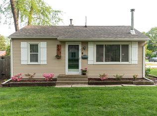 307 Highland Rd, Grayslake, IL 60030