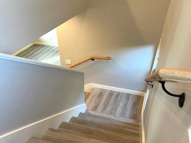 1441 Josephine St — Photo 11