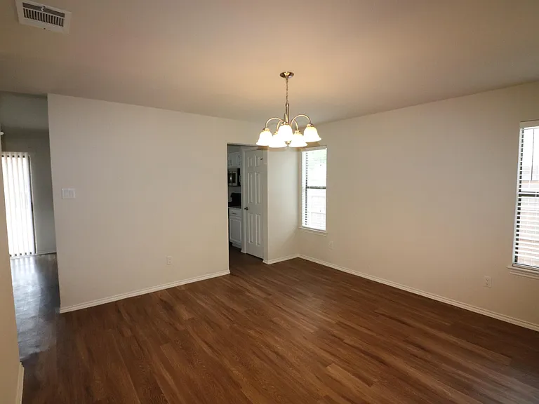 6606 Shiner St — Photo 5