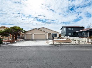 290 Blue Skies Dr, Sparks, NV