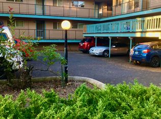 1319 SE Linn St, Portland, OR 97202