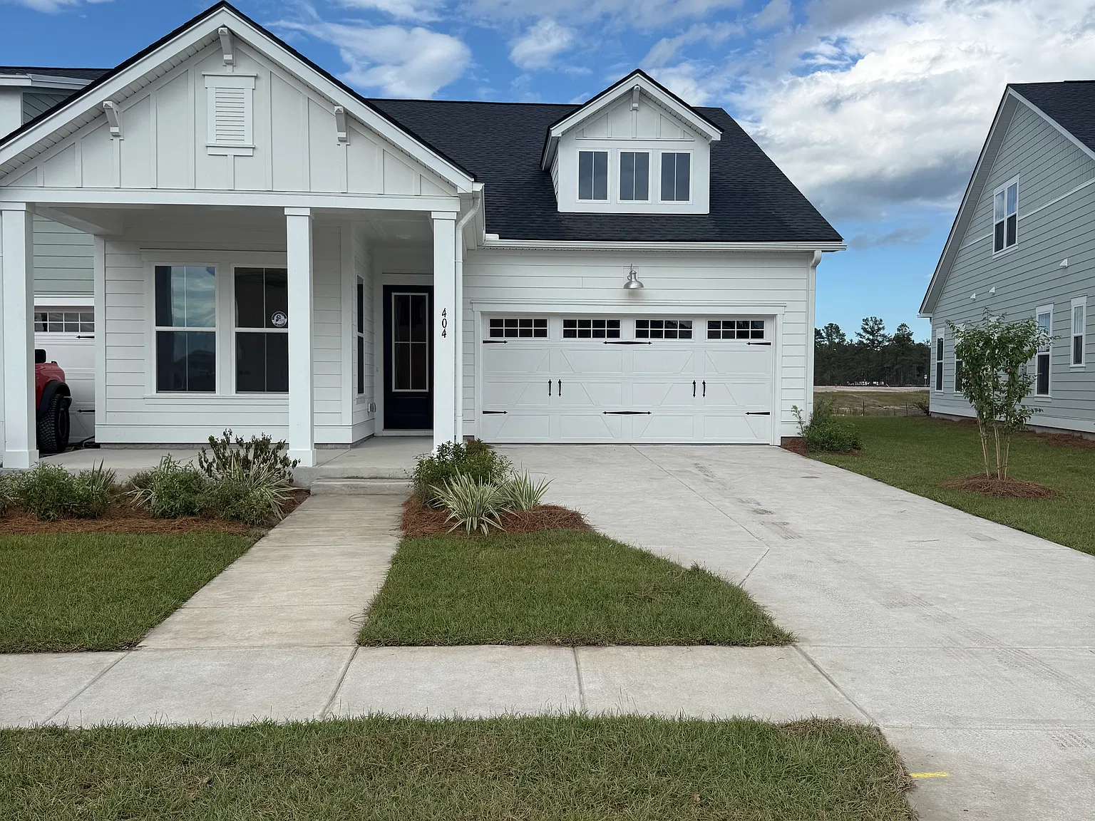3 bed, 1892 sqft, $2,900 — Photo 2