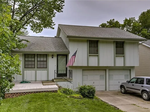 4805 NE 47th St, Kansas City, MO 64117