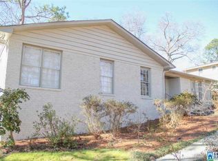 2576 Mountain Woods Dr, Birmingham, AL 35216