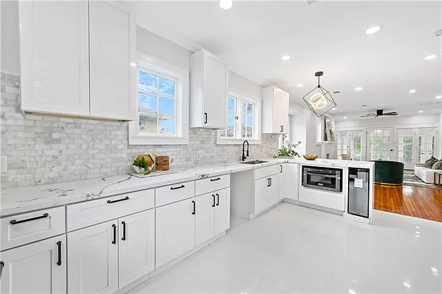 2340 Broadway St — Photo 14