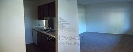 2 bed, 1.0 bath, $1,220 — Photo 4