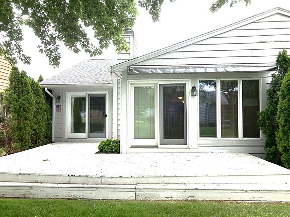 5th image of 3711 Chimney Hill Dr