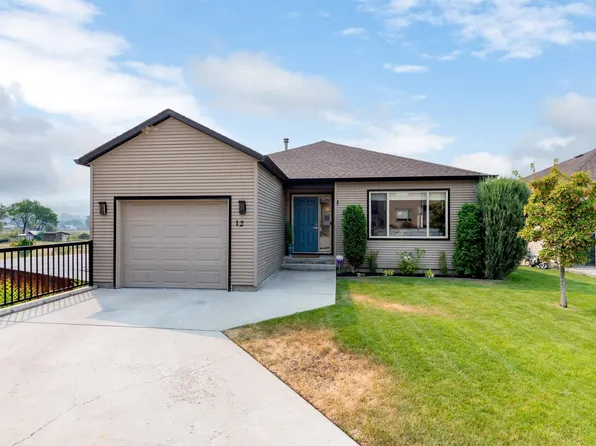 11392 Lodge Rd #12, Lake Country, BC V4V 1X2