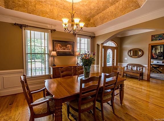 4th image of 2210 James Way