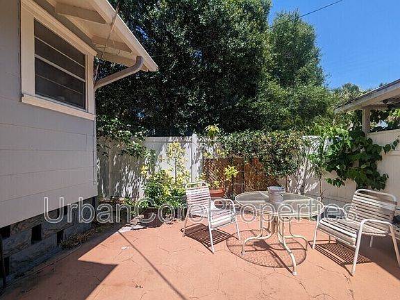3rd image of 643 2nd St N APT 8