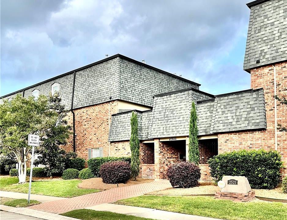1st image of 2521 Metairie Lawn Dr #117