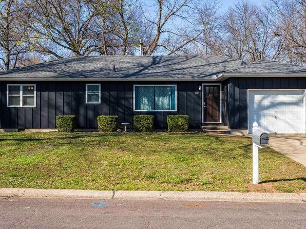 1604 Heck Ave, Sedalia, MO 65301