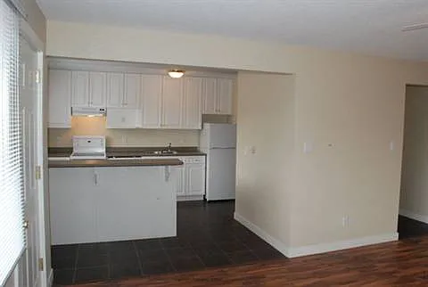 10812 115th St NW — Photo 7