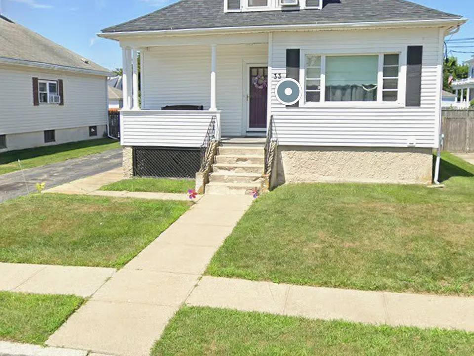 33 Rose St #2