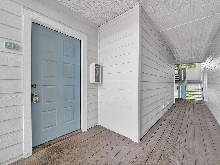 2301 N Congress Ave #25 — Photo 2