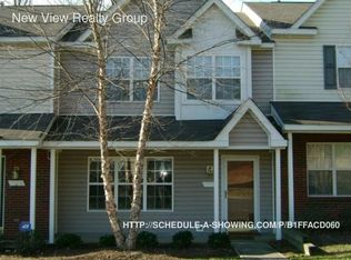 1762 Forest Side Ln, Charlotte, NC 28213