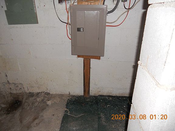 4th image of 136 Spencer St