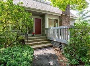 71 Byron Dr #71, Avon, CT 06001