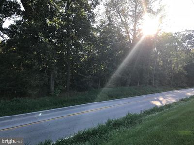 1695 E Berlin Rd, New Oxford, PA, 17350