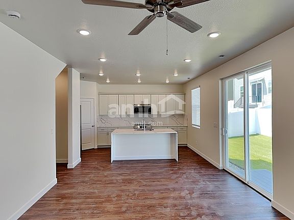 5th image of 8934 S John Annie Ln