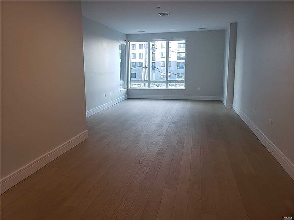 2nd image of 162 Beach 6th St Unit B