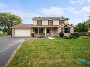 1223 Grassy Ct, Rossford, OH 43460