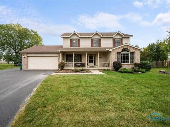 1223 Grassy Ct, Rossford, OH 43460